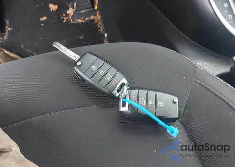 2019 Kia Soul z USA, uszkodzony, nr VIN KNDJN2A2XK7920522